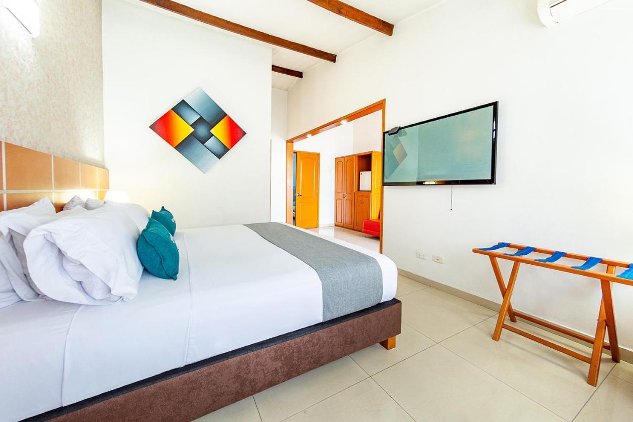 Hotel Ayenda Optimum à Pereira Extérieur photo