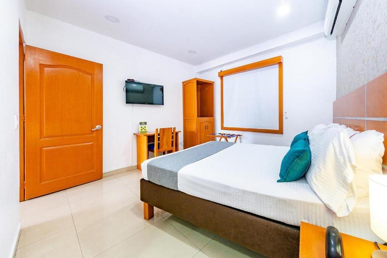 Hotel Ayenda Optimum à Pereira Extérieur photo
